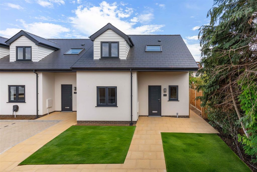 Property photo 1 of 13 1