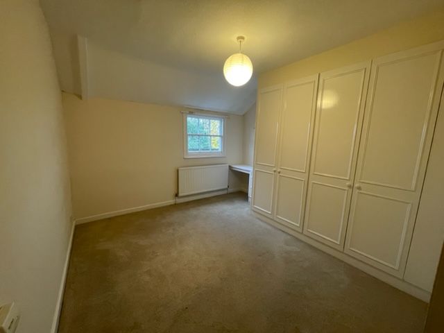 Property photo 3 of 9 Bedroom 1