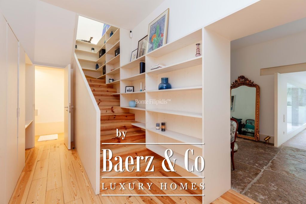 Property photo 3 of 33