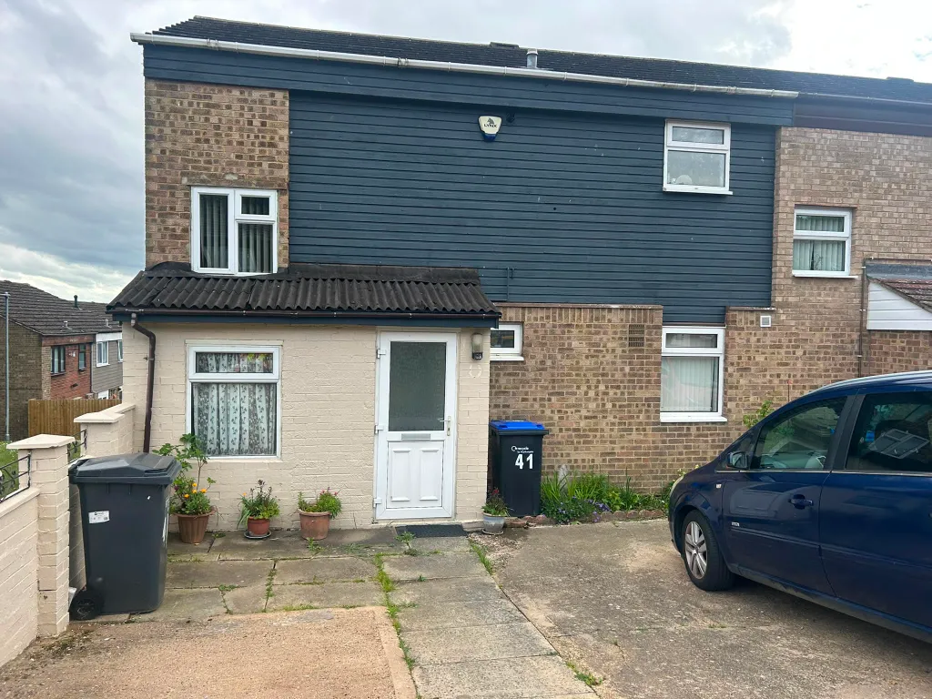 East Paddock Court, Northampton NN3 - View 3