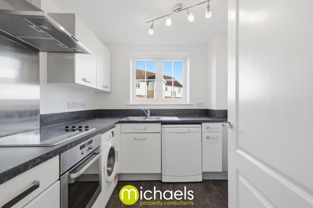 Property photo 2 of 10 072E638F7A20E11Dceb4602938F885c1.Jpeg