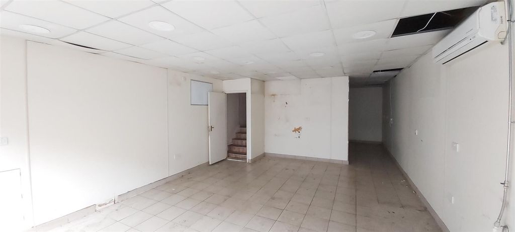 Property photo 3 of 4