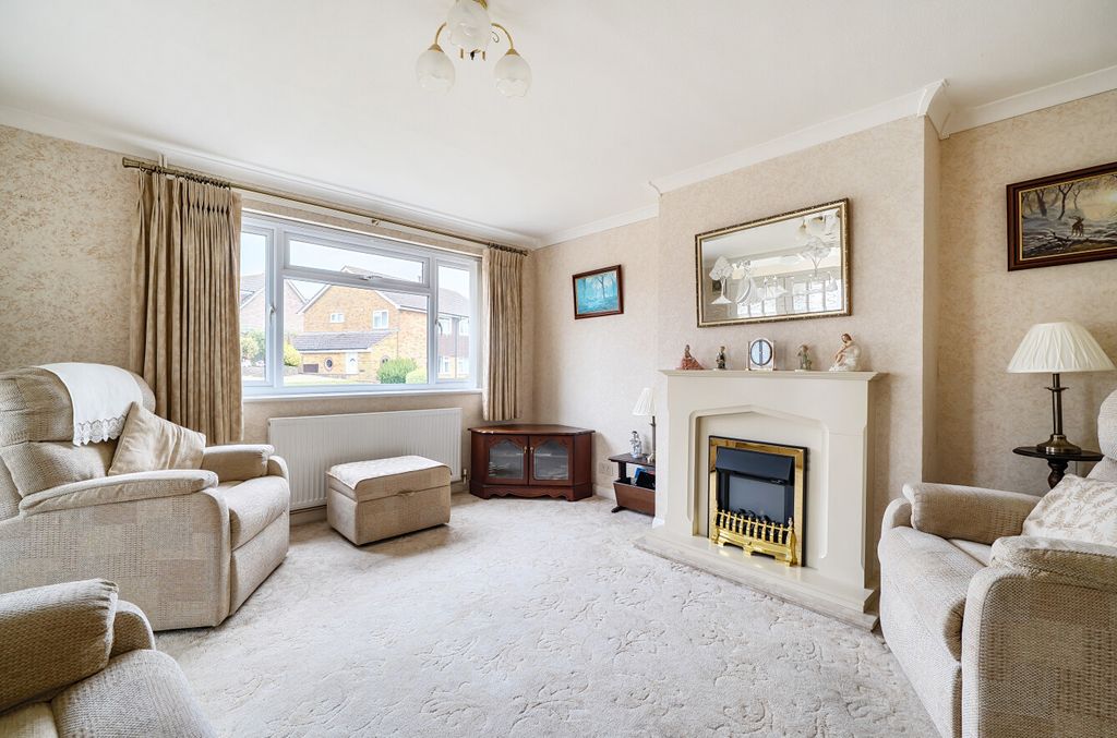 Property photo 2 of 24 1336235-4-689A4A2...