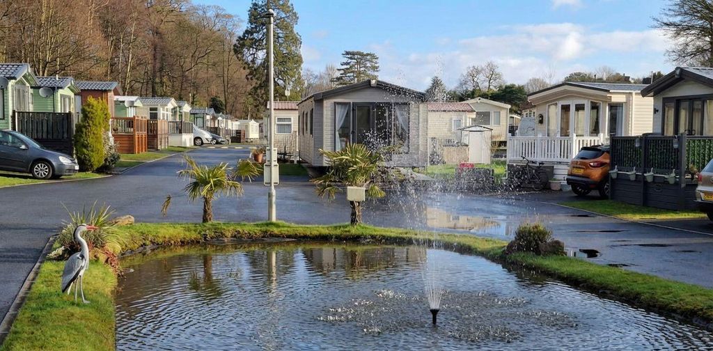 Property photo 1 of 10 Main Photo