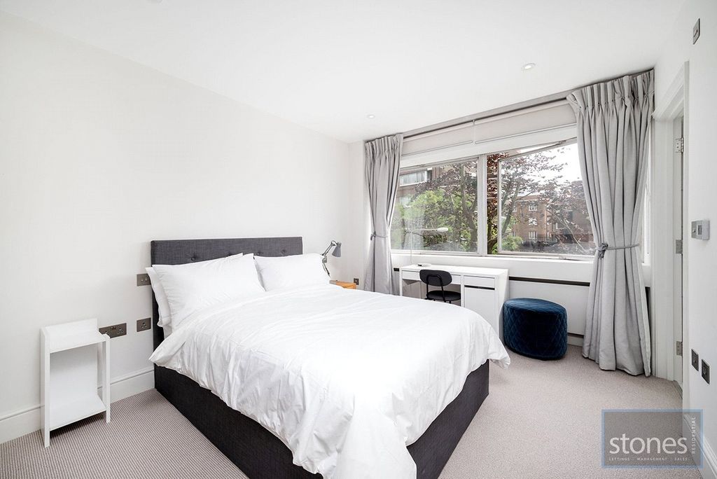 Property photo 3 of 10 Picture No. 06