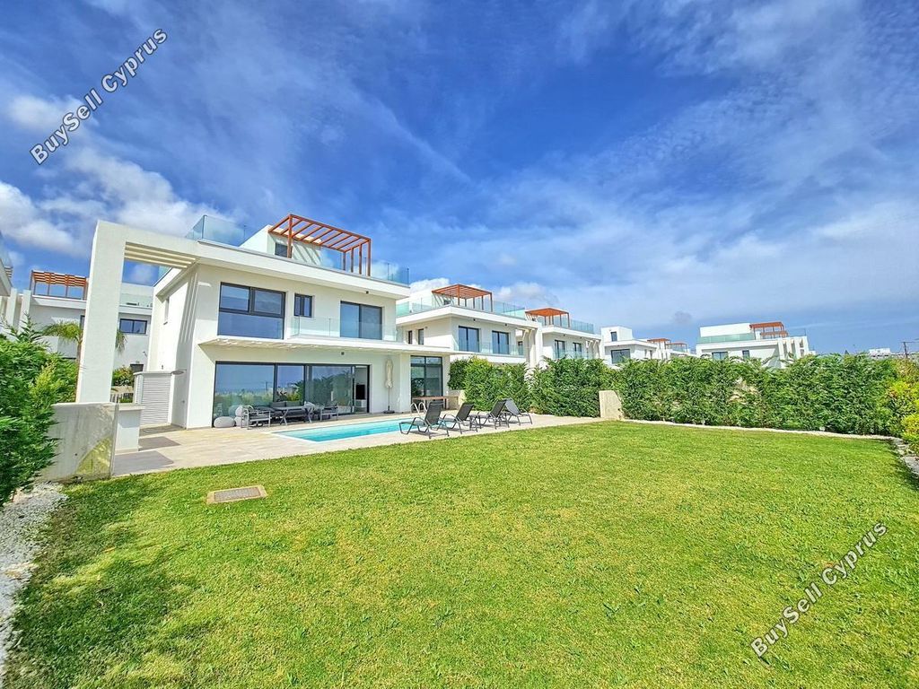 Property photo 1 of 38