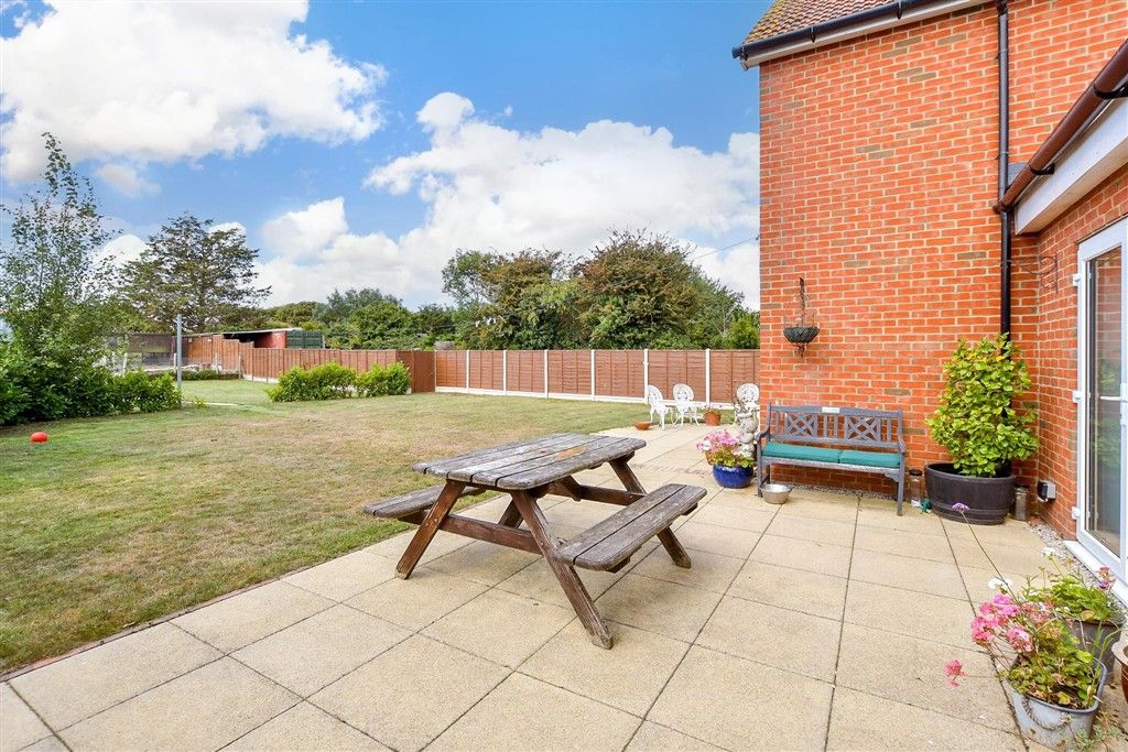 Property photo 2 of 17 Patio / Decking