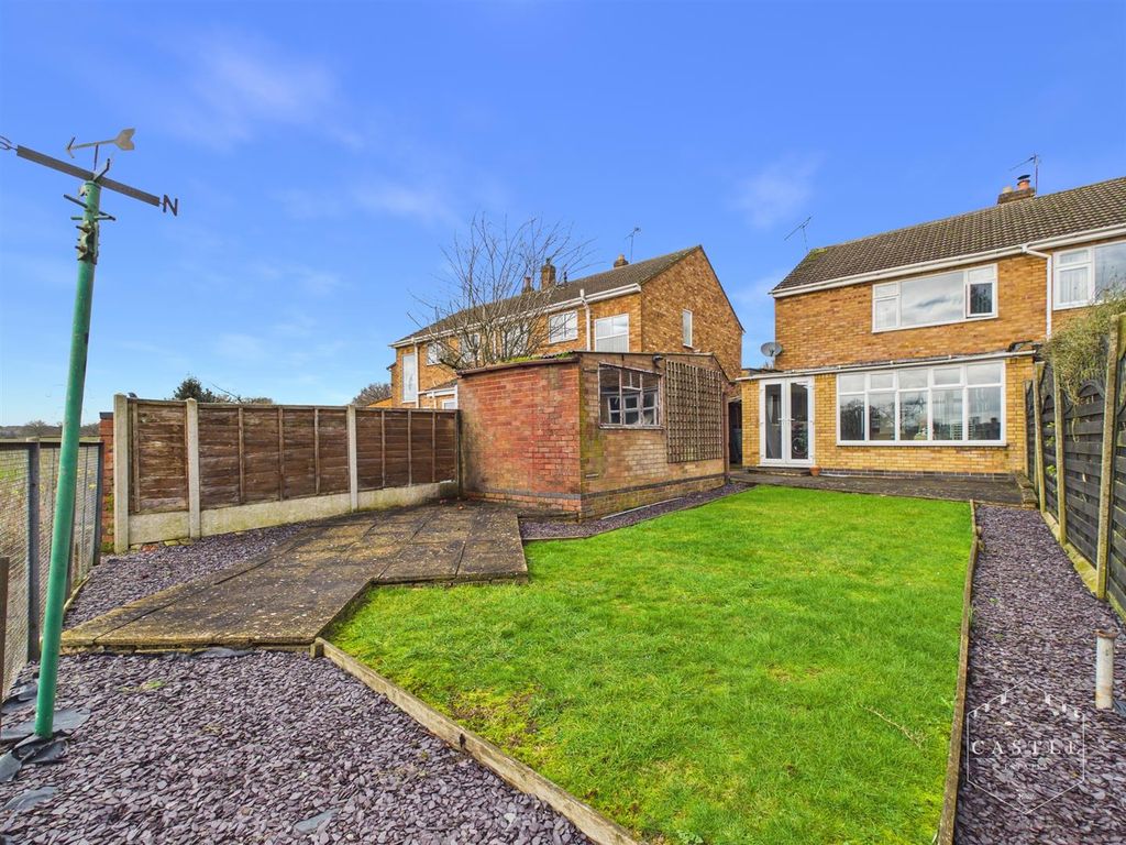 Property photo 2 of 20 Outside