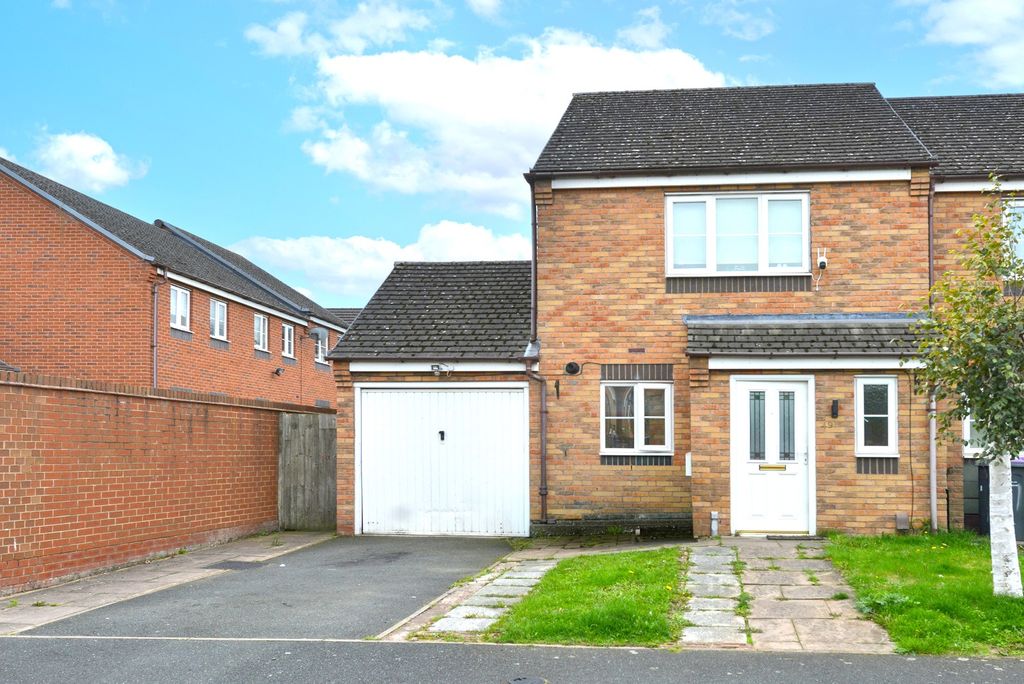 Property photo 2 of 13 4519093