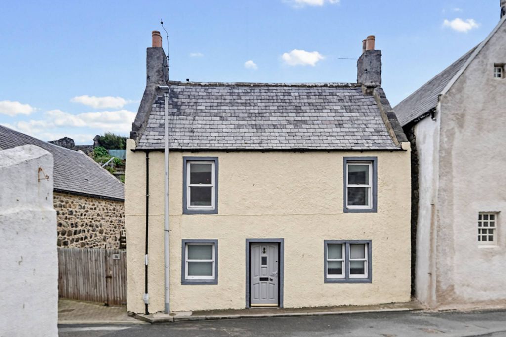 Property photo 1 of 28