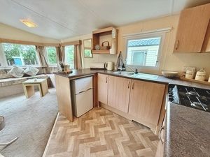 Property photo 2 of 5 Fully Equipped Kitchen With Fitted Units