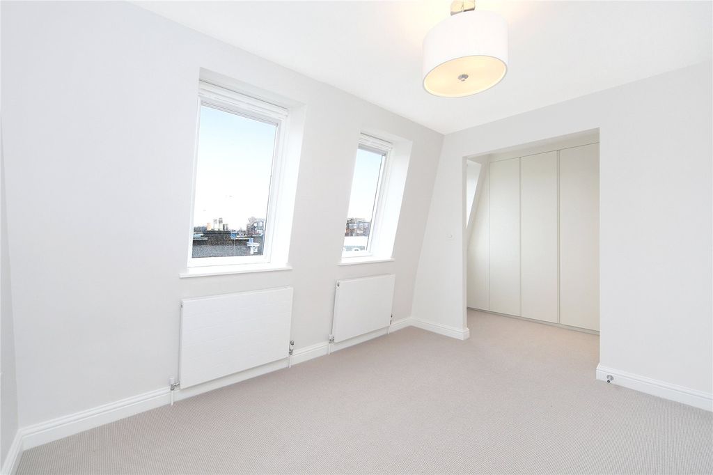 Property photo 2 of 6 Picture No. 02