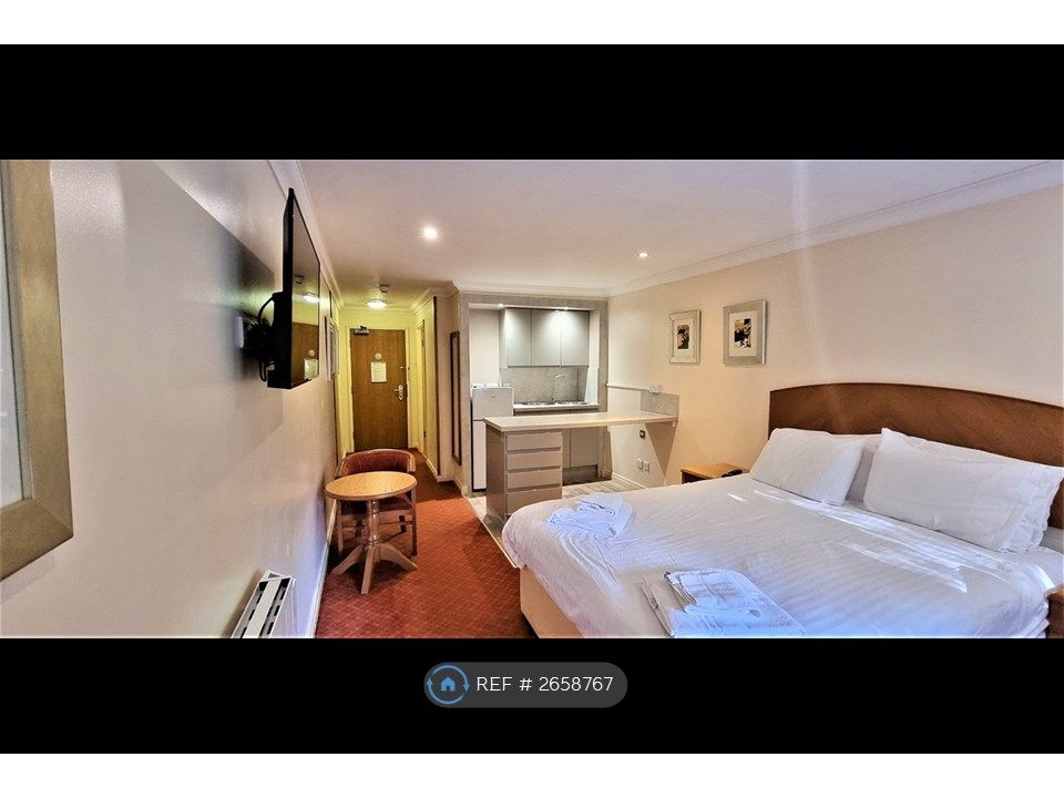 Property photo 1 of 7 Standard Studio Apartment