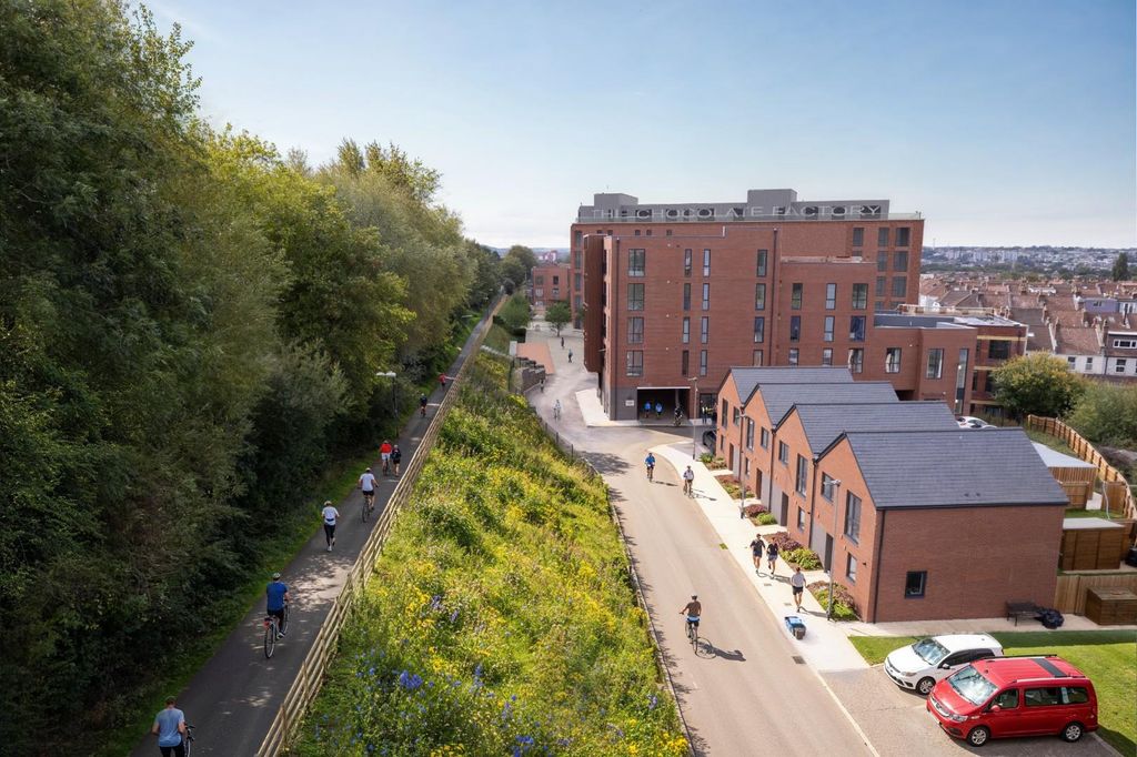 Property photo 2 of 11 Terrace Houses.Jpg