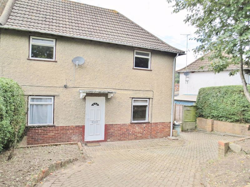 Property photo 1 of 13 Photo 7