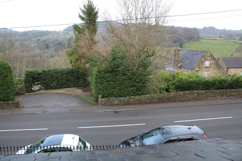 Property photo 2 of 19 Outside Picture 6