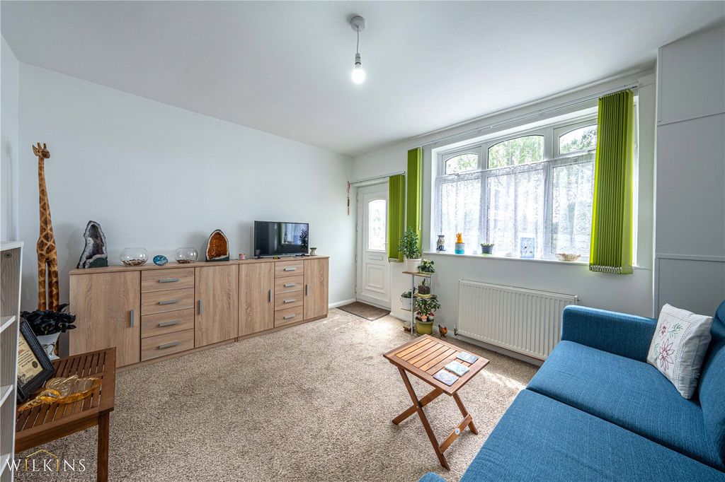 Property photo 2 of 27 Picture No. 09