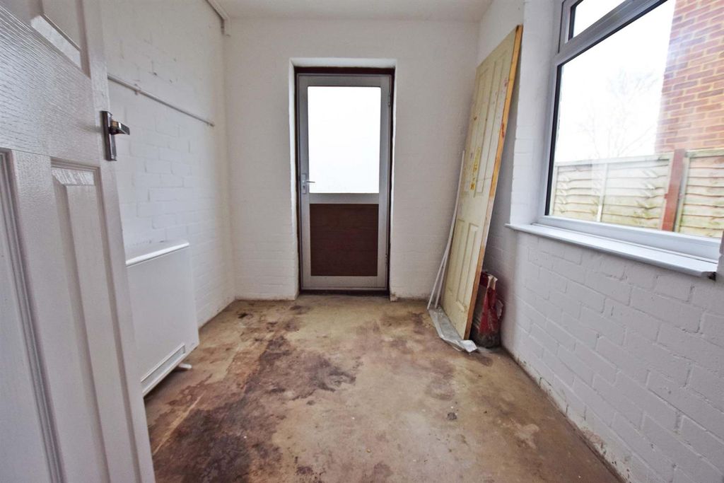 Property photo 2 of 13 Snug