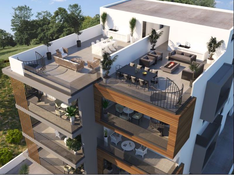 Property photo 2 of 11 Roof Garden Examples