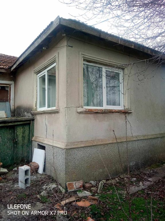 Property photo 2 of 5