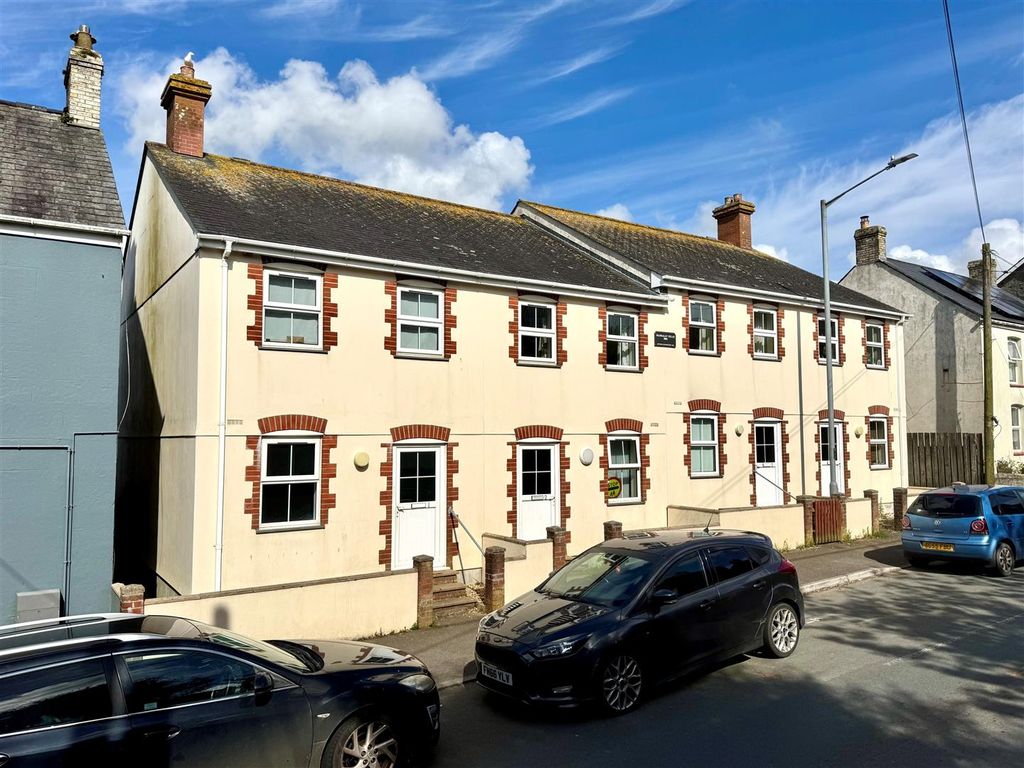 Property photo 1 of 7 1 Mandalay Villas