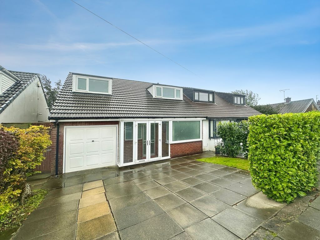 Property photo 1 of 15 External
