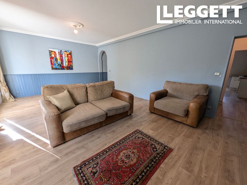 Property photo 3 of 10