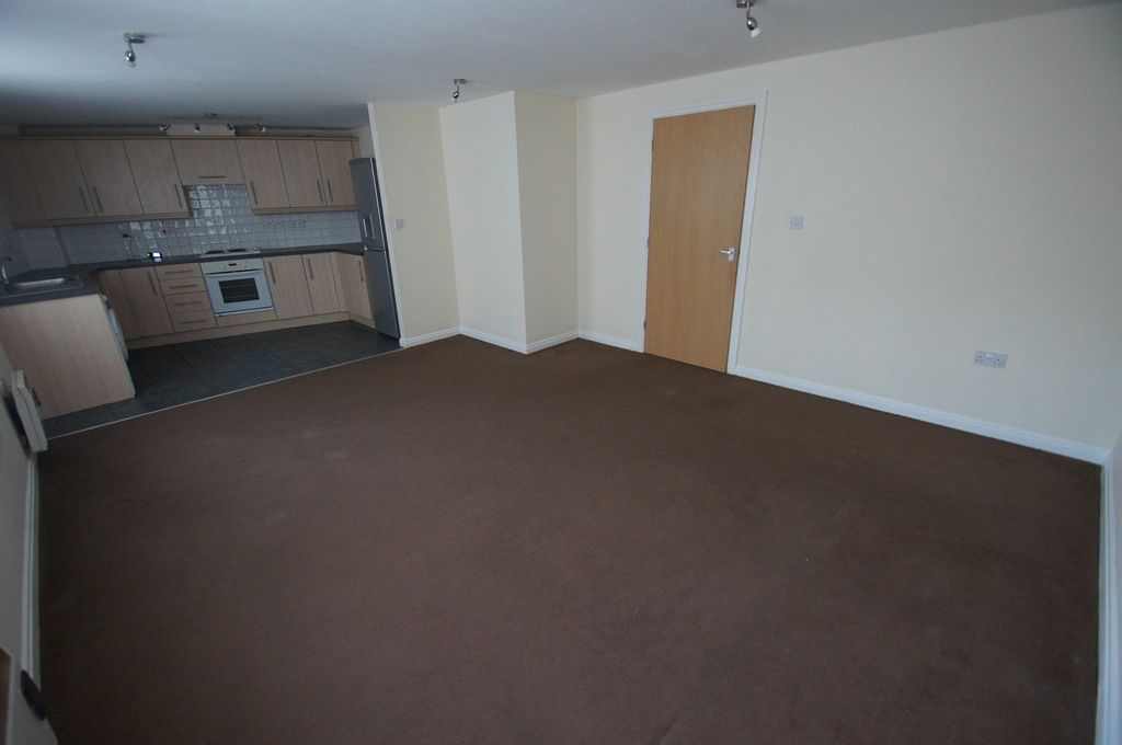 Property photo 2 of 7 Not Specified