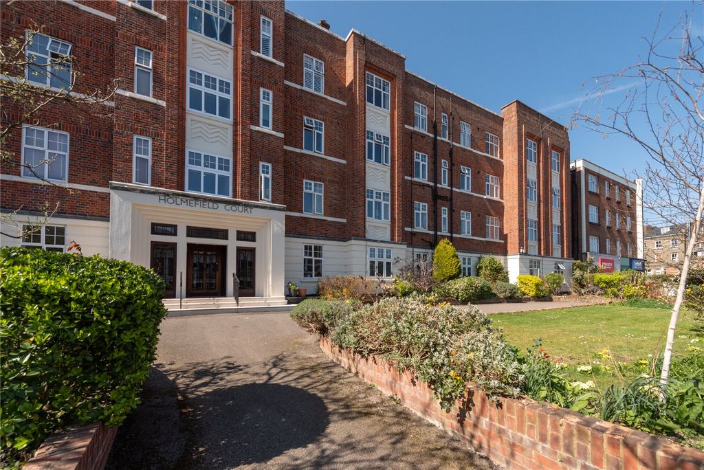 Property photo 2 of 16 Picture No. 12