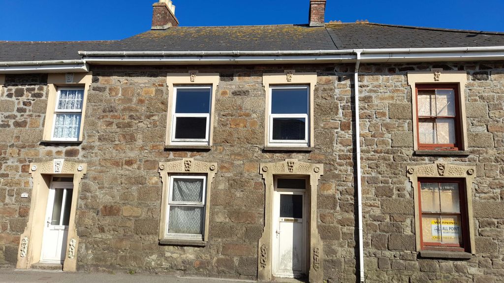 Property photo 1 of 11