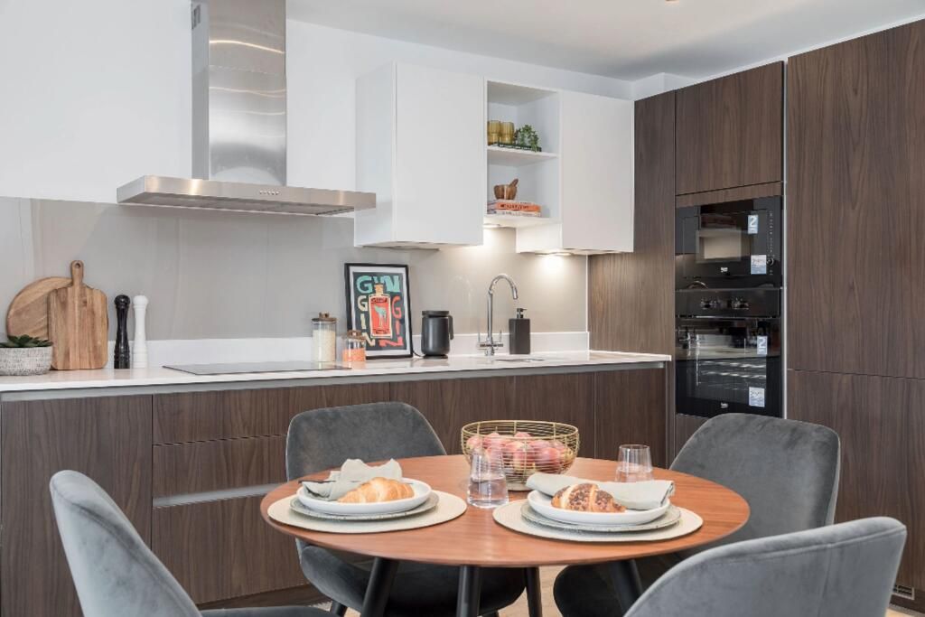 Property photo 1 of 5 Call Us To View This 2 Bedroom Available In January 2026, Se14