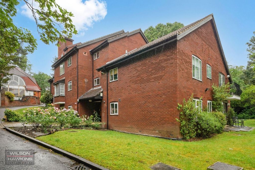 Property photo 1 of 15