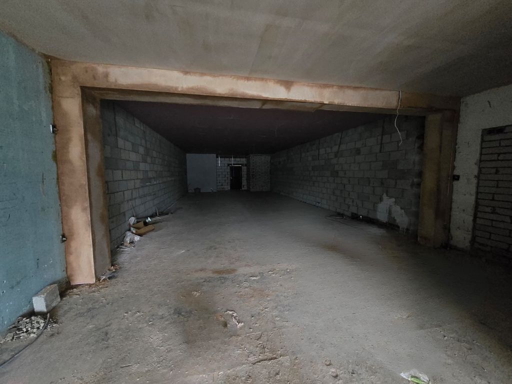 Property photo 2 of 3