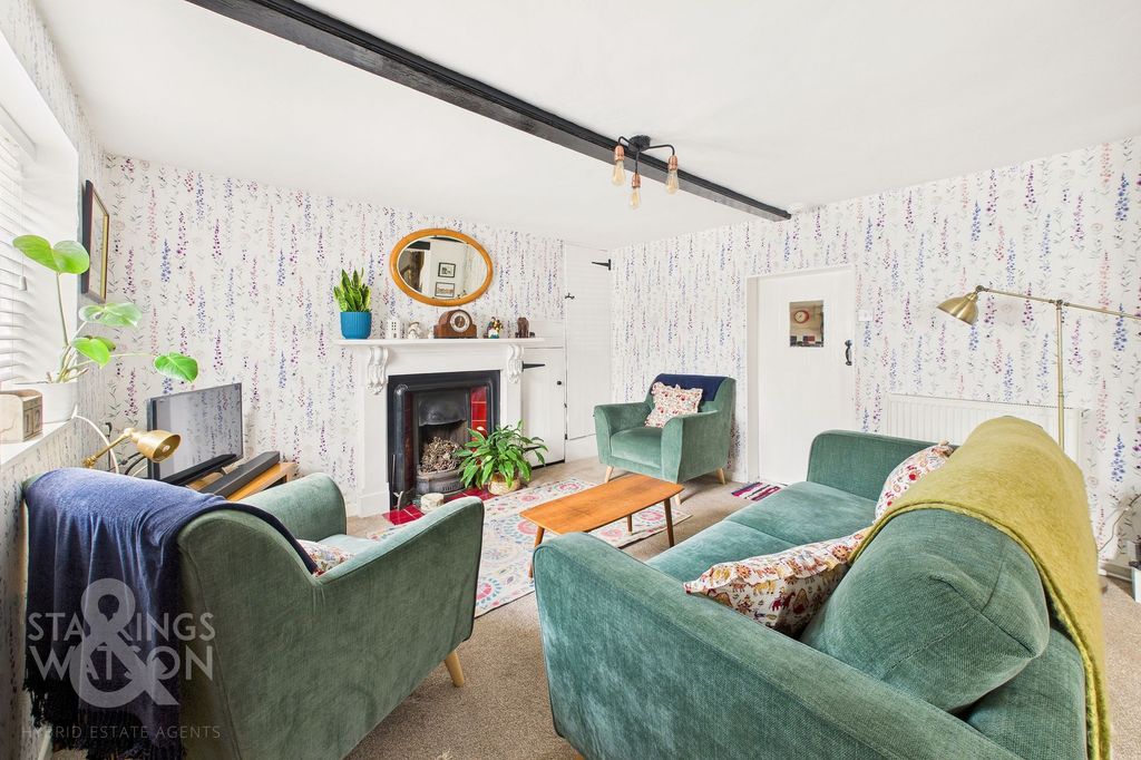 Property photo 3 of 23