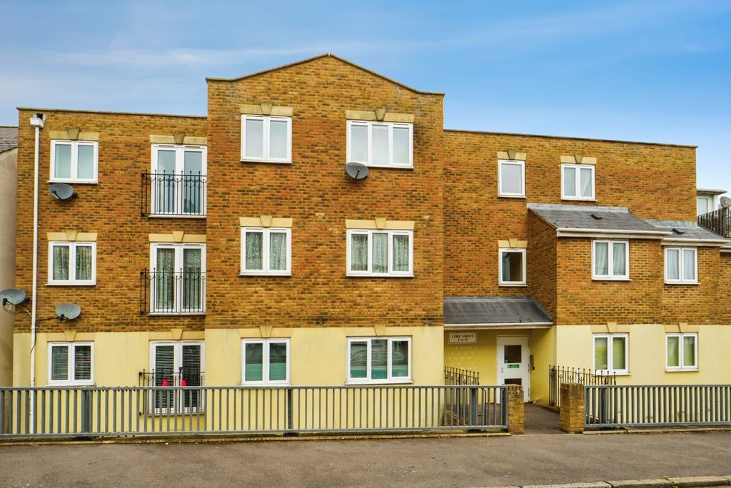 Property photo 1 of 20 Pbox-Img.Jpg