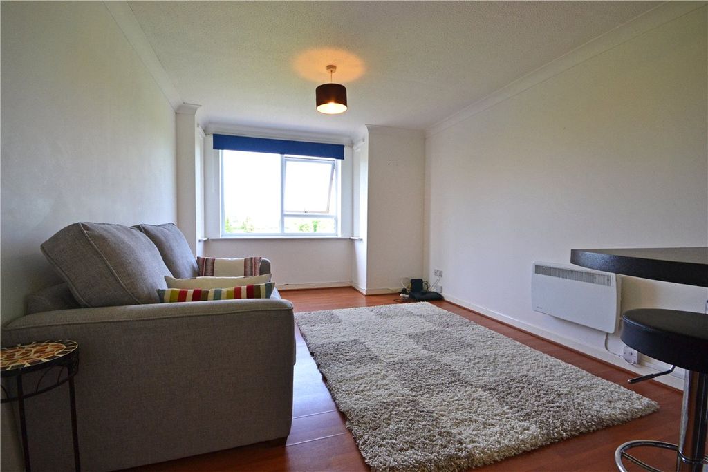 Property photo 3 of 7 Picture No. 06