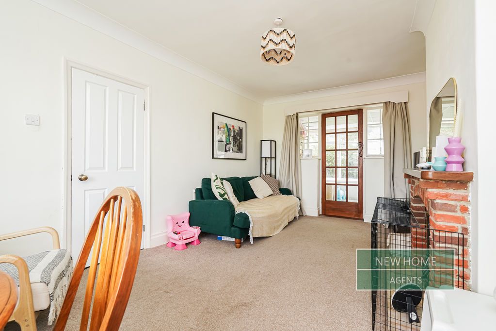 Property photo 3 of 18 Photo 9