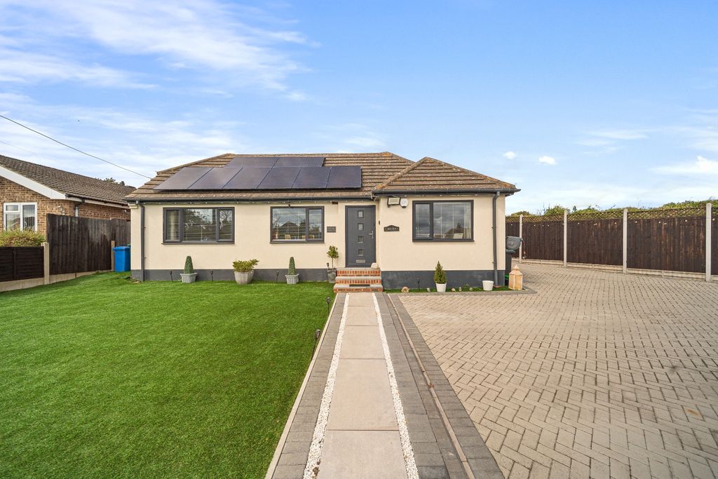 Property photo 1 of 28 5274571