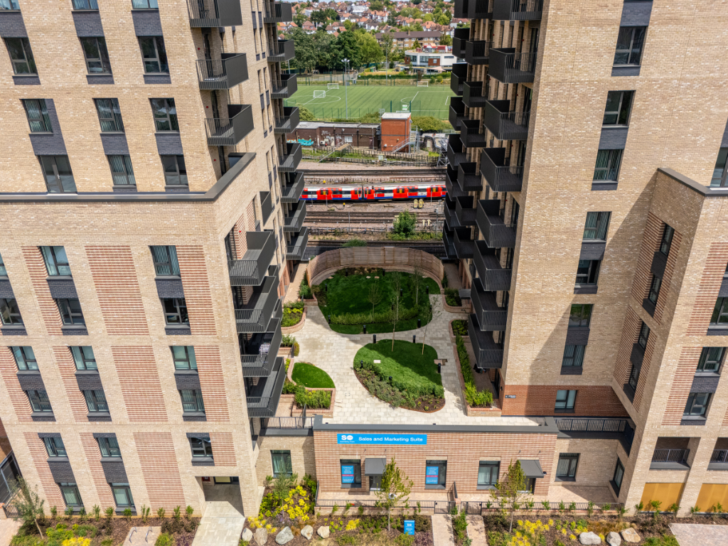 Property photo 2 of 12