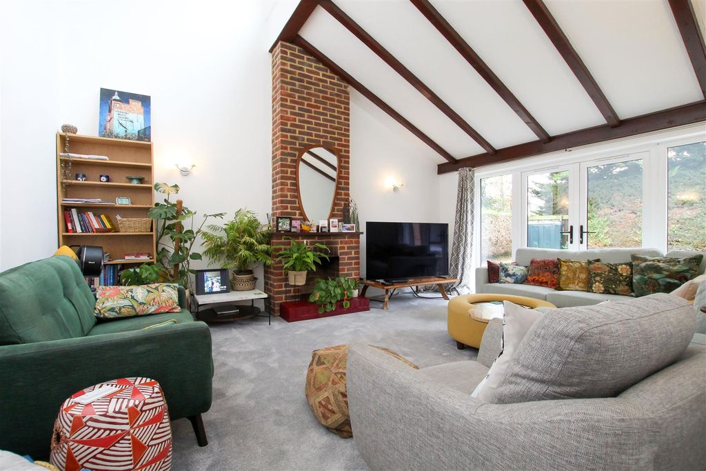 Property photo 2 of 17 Img_1565.Jpg