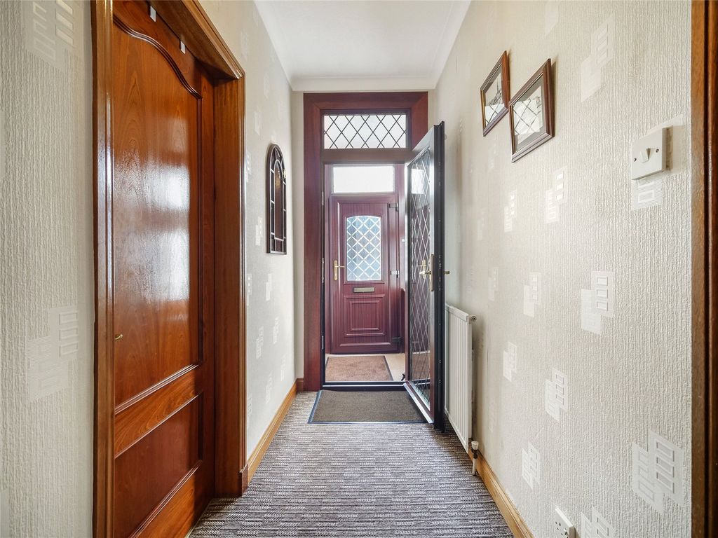 Property photo 2 of 18 Picture No. 06