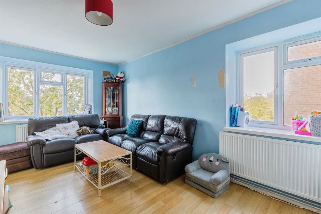 Property photo 3 of 10
