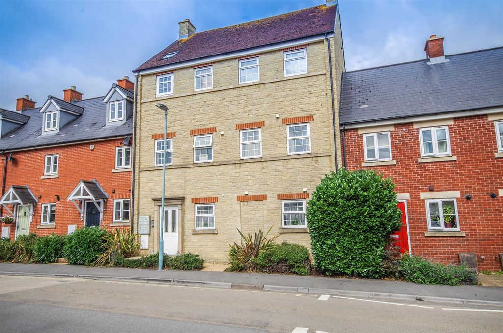 Property photo 1 of 7 Nid0Hj01Oeaq-T6Elpwbhq.Jpg