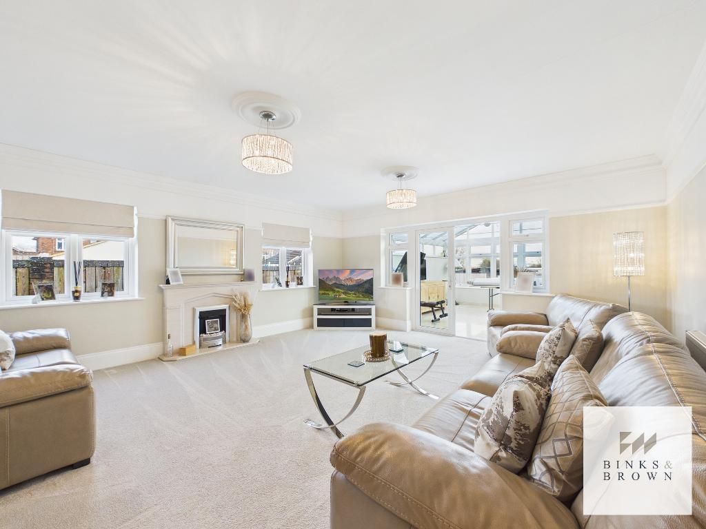 Property photo 2 of 25 Photo 2