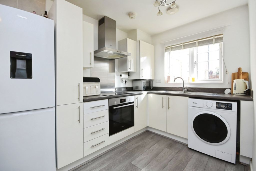 Property photo 3 of 12 Pbox-Img.Jpg