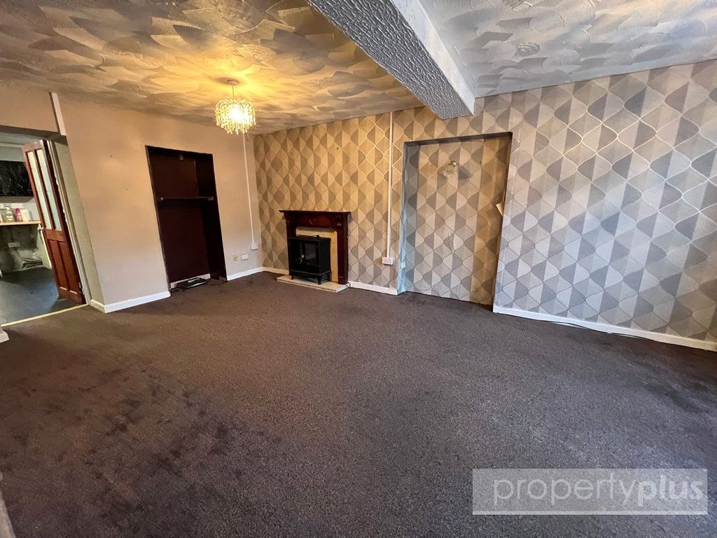 Property photo 3 of 11 Picture No. 08