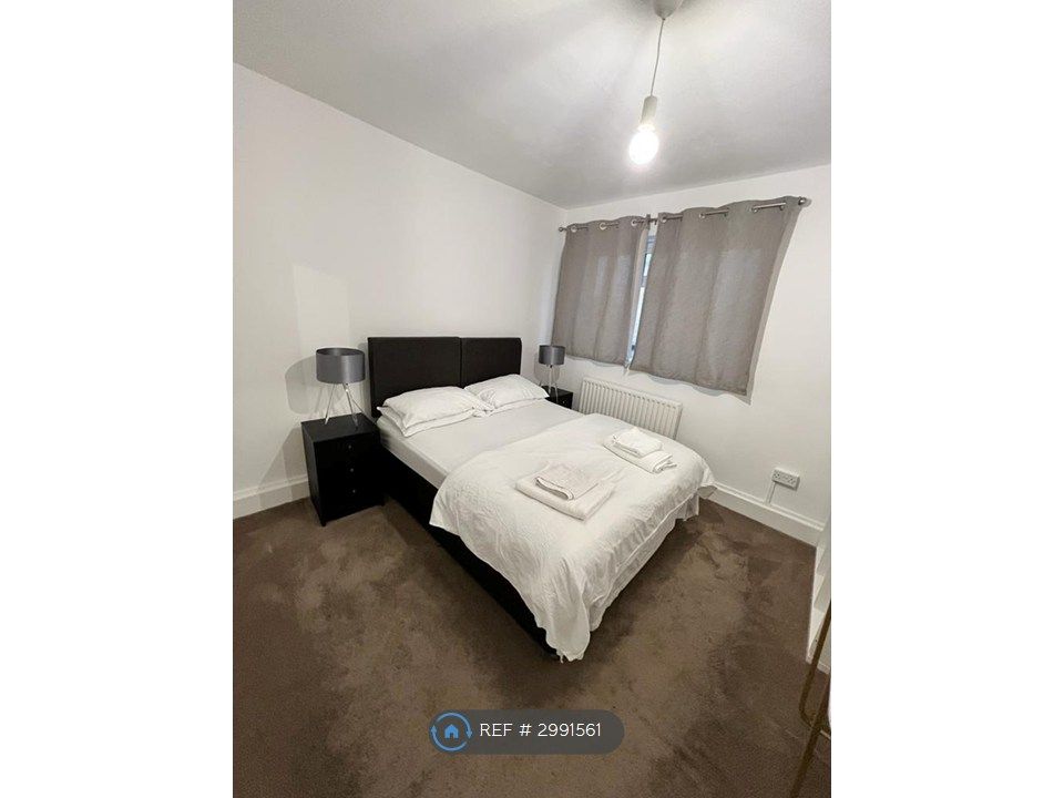 Property photo 1 of 29 Bedroom Birds Eye View