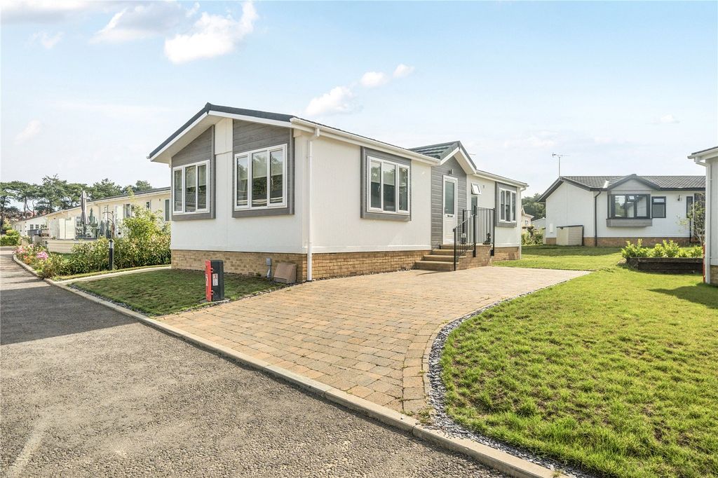 Property photo 1 of 13 Picture No. 02