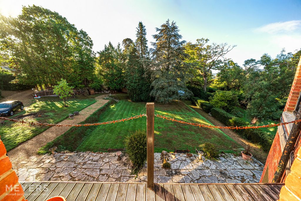 Property photo 3 of 15