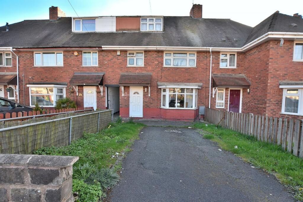 Property photo 1 of 3